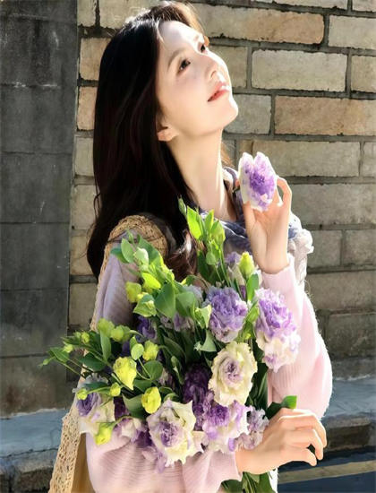 观影秘籍：《恶世之子》的理解象征意义与隐喻手法 助你获得专业视角